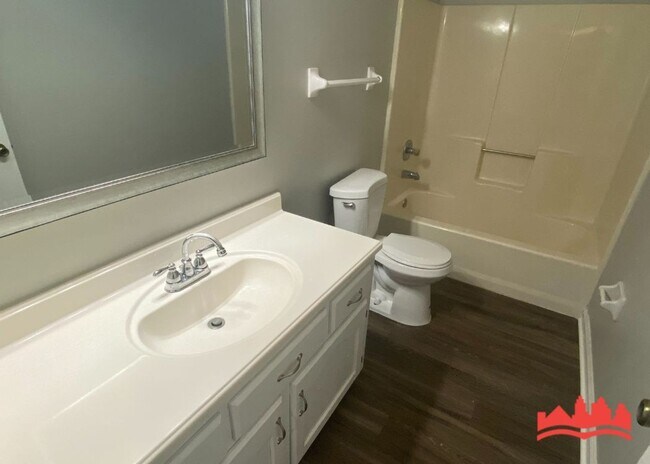 Building Photo - 3932 Oak Branch Cir E