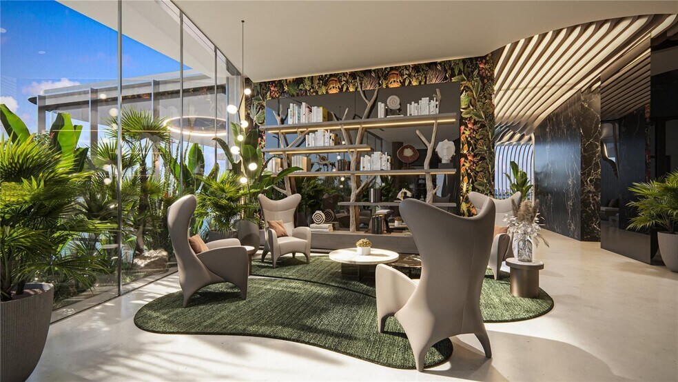 Building Photo - 700 NE 24th St