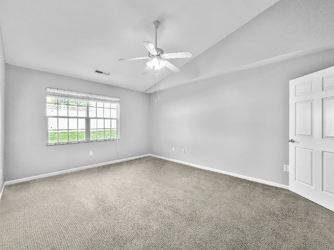 Building Photo - Beautiful 2 Beds 2 Baths Villa w/ Sunroom