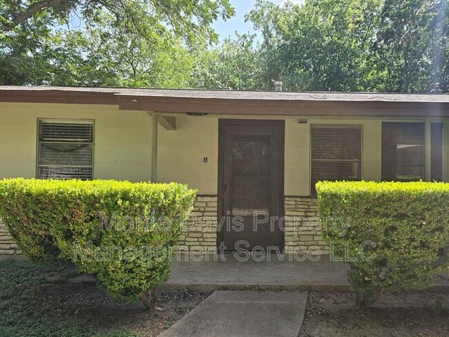 Building Photo - 4708 Red River St