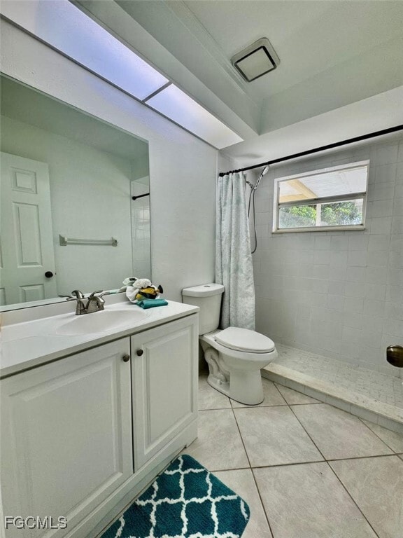 Building Photo - 2306 NE 5th Terrace