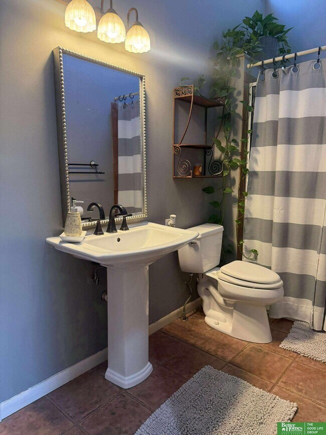 Building Photo - 15399 Wycliffe Dr