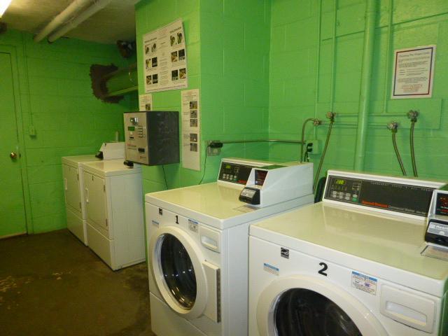 Building Photo - 14 Murdock St