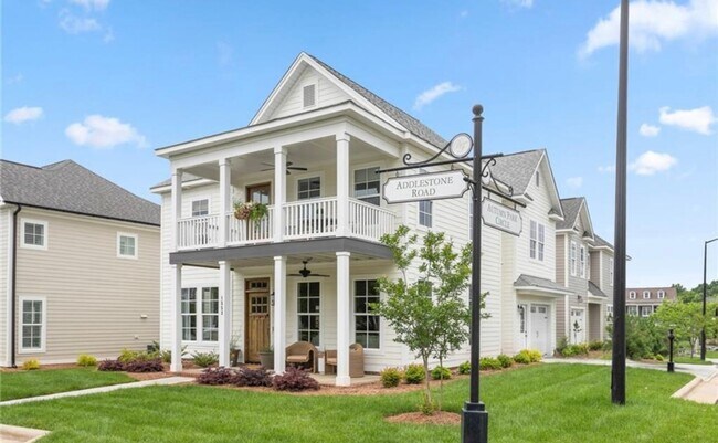 Building Photo - Modern 3-Bedroom, 3-Bath Home in Winston-Salem
