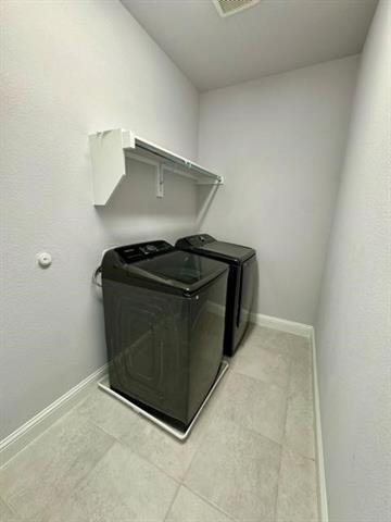 Building Photo - 3422 Santa Fe Trl