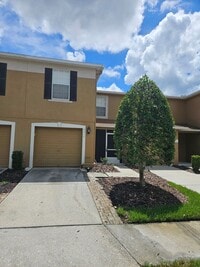 Building Photo - Stunning Fully Renovated Townhouse for rent in Land O' Lakes – Your Dream Home Awaits!