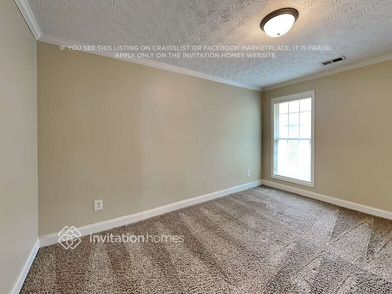 Building Photo - 707 Dellrose Trce