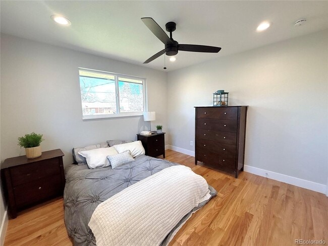 Building Photo - Total Remodel Available NOW!