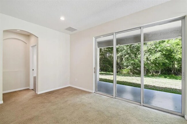 Building Photo - 15841 Pond Rush Ct