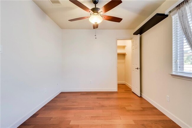 Building Photo - 14416 Mowsbury Dr