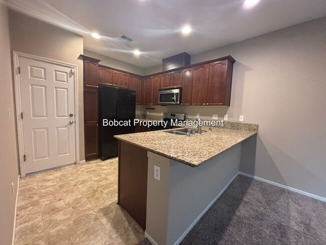 Building Photo - 1291 Toscana Way