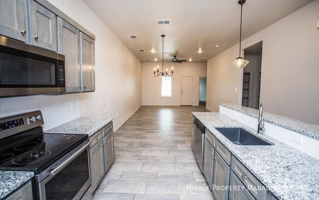 Building Photo - 1144 N 7th St