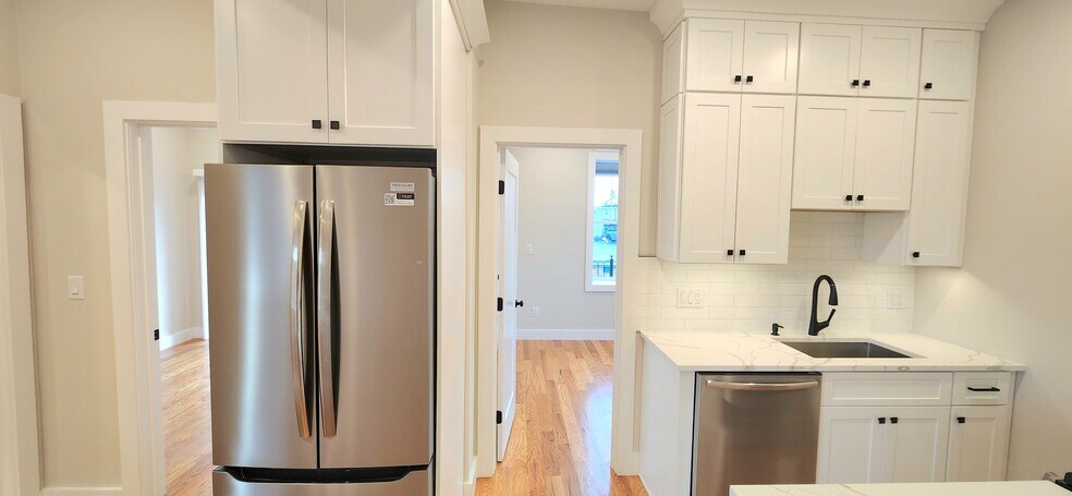 Building Photo - 58 Lubec St