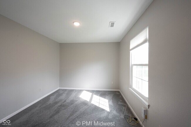 Building Photo - 7657 Scatter Woods Ln