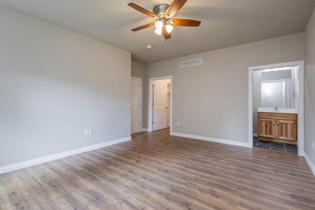 Building Photo - 5416 Heath Ct