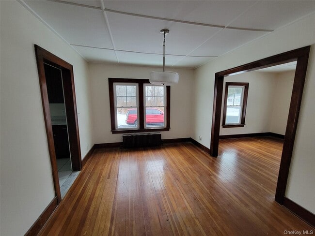 Building Photo - 712 NY-52