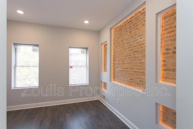 Building Photo - 617 S Lehigh St
