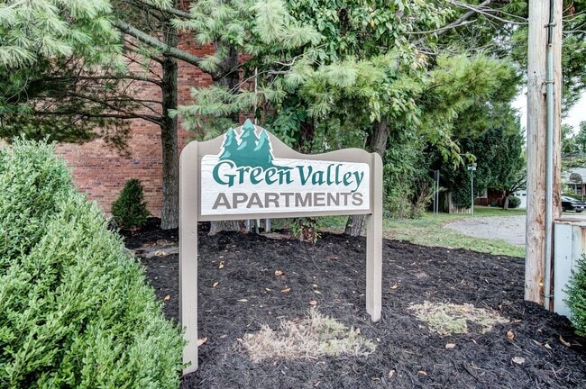 Building Photo - 1 bedroom 1 bathroom