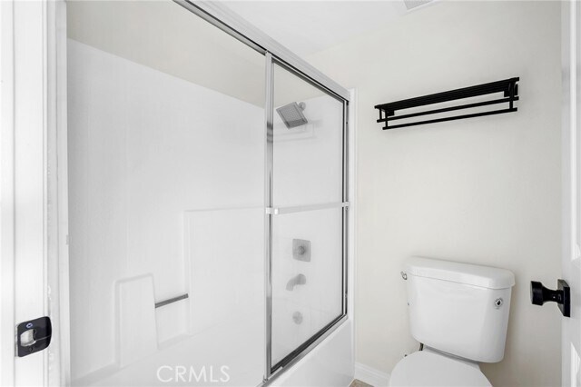 Building Photo - 5565 Canoga Ave