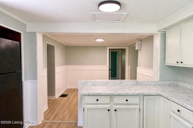 Building Photo - 5610 Haunz Ln