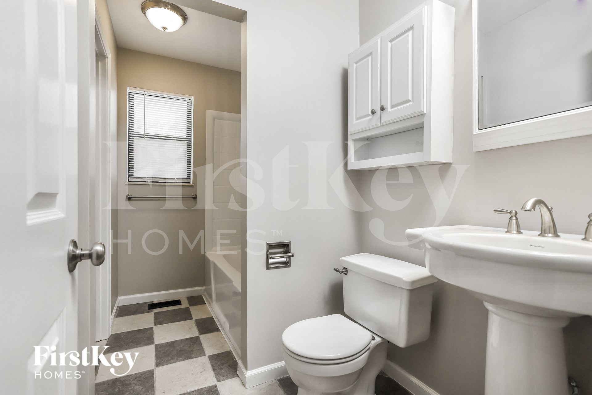 Building Photo - 221 Brookmont Farm Ct