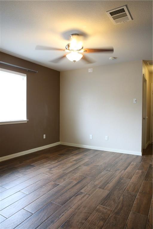 Building Photo - 525 Grey Feather Ct
