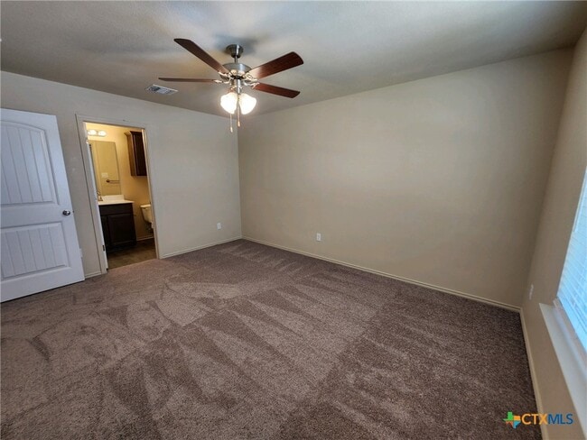 Building Photo - 1704 Montell St