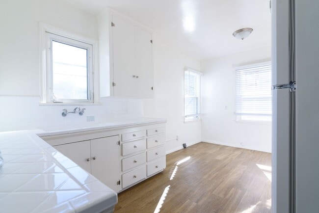 Building Photo - 10474 Eastborne Ave