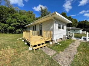 Building Photo - 8 Heer Dr