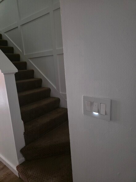 Building Photo - 11260 College Ave