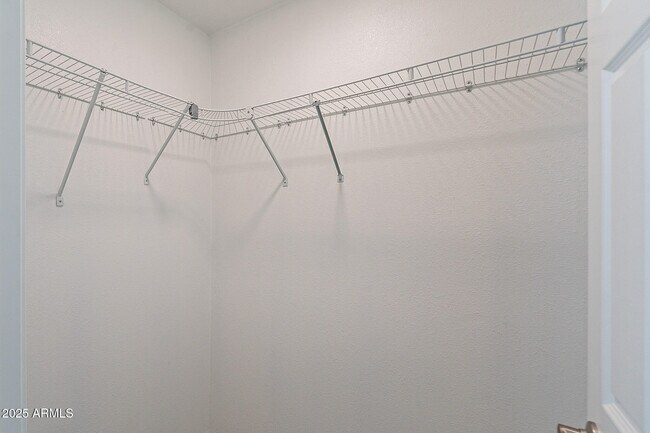 Building Photo - 1274 E Hermosa Dr