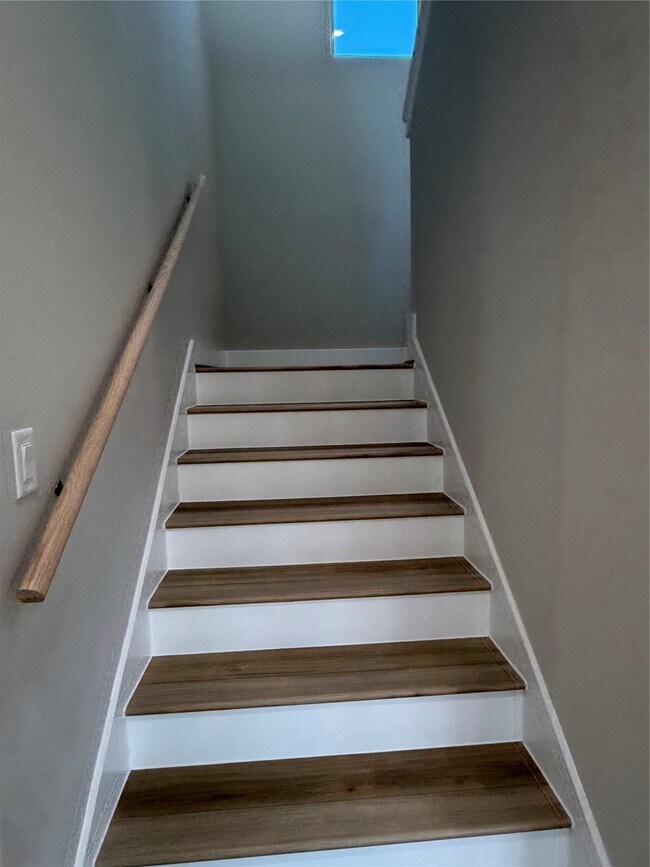 Building Photo - 2623 Liguria Ln