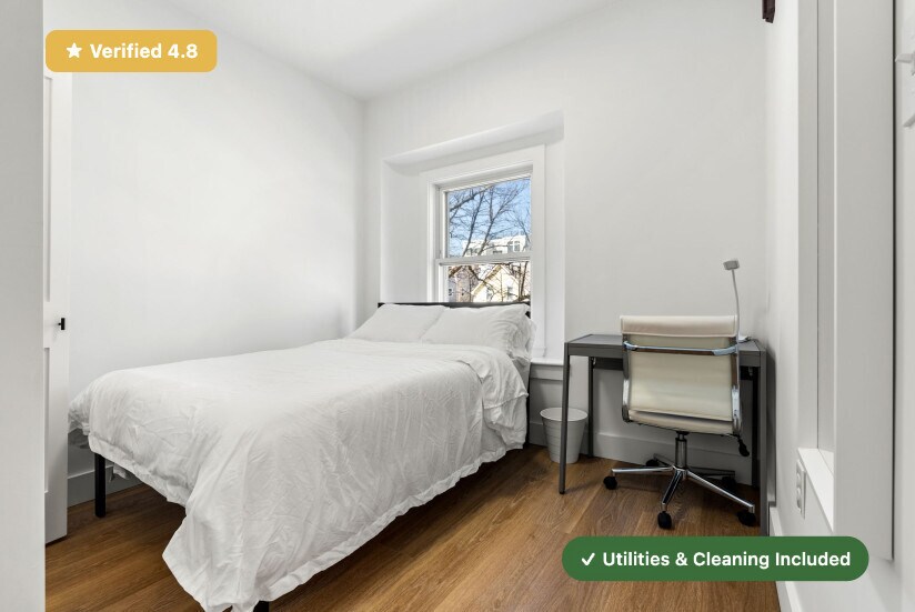 Building Photo - Furnished Private Bedroom with Private Bath in East Boston!