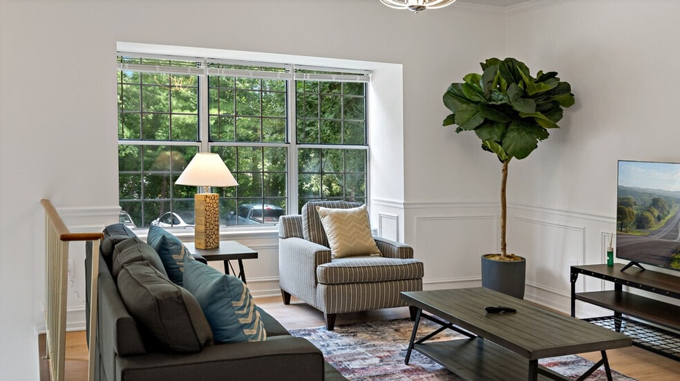 Building Photo - 2380 Branleigh Park Ct