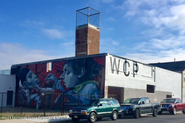 Building Photo - 111 Long Branch Ave