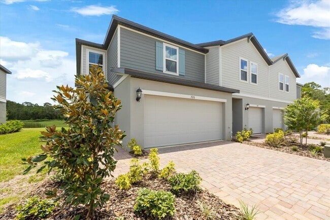 Building Photo - 726 Legacy Dr