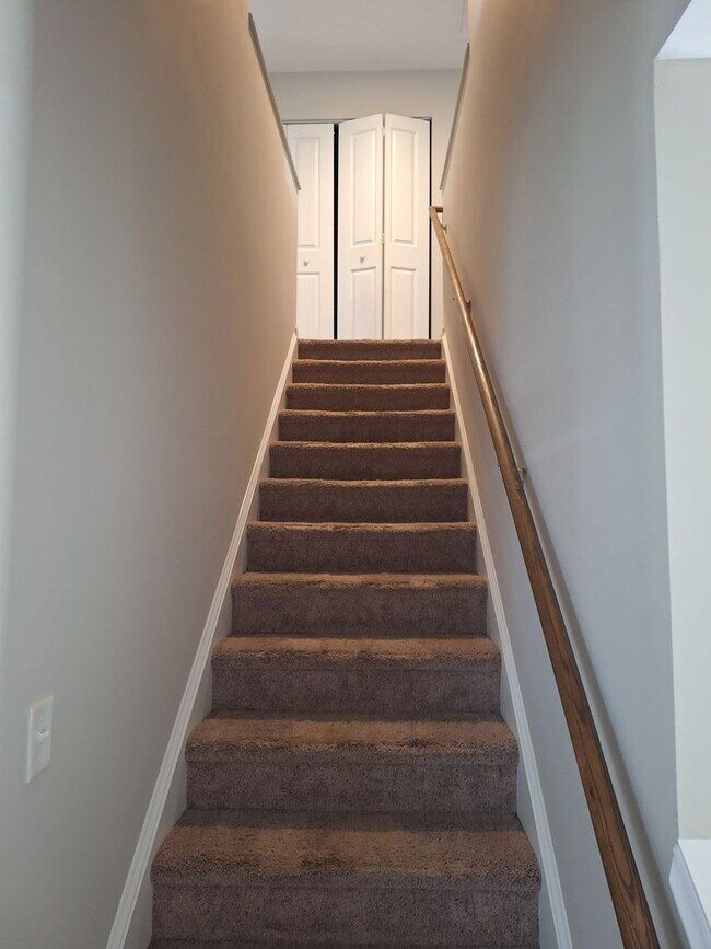 Building Photo - Wonderful Two Story Four Bedroom Home in N...