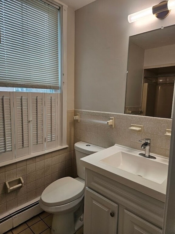 Building Photo - 33 Rockland St