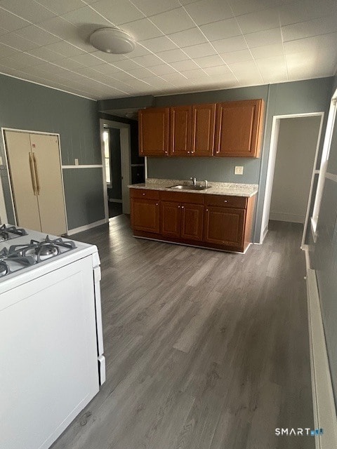 Building Photo - 20 Lounsbury Ave