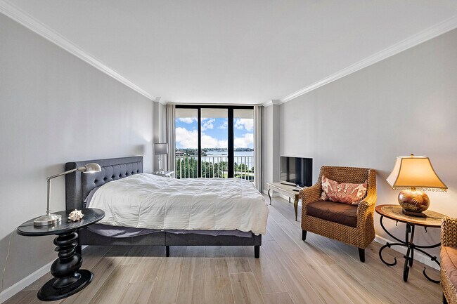 Building Photo - 3400 S Ocean Blvd