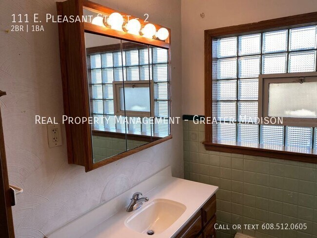 Building Photo - 111 E Pleasant St