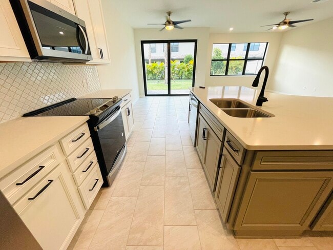 Building Photo - 8208 Tailshot Ct