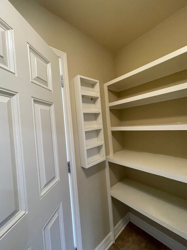 Building Photo - LEGACY SUBDIVISION- PET FRIENDLY