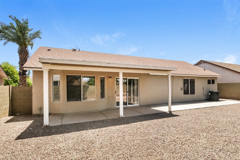 Building Photo - 1042 S Canal Dr