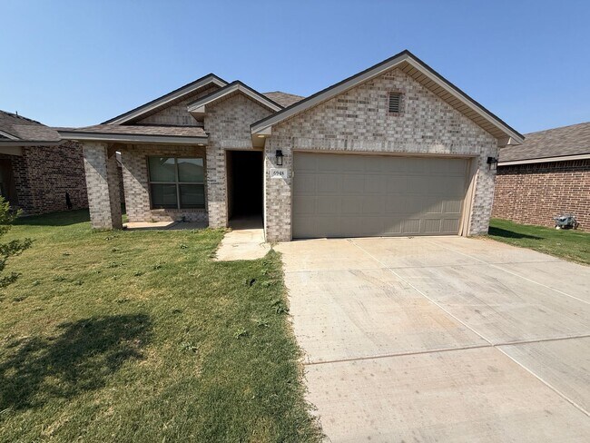Building Photo - Available Now!! 4/2/2 in Frenship ISD