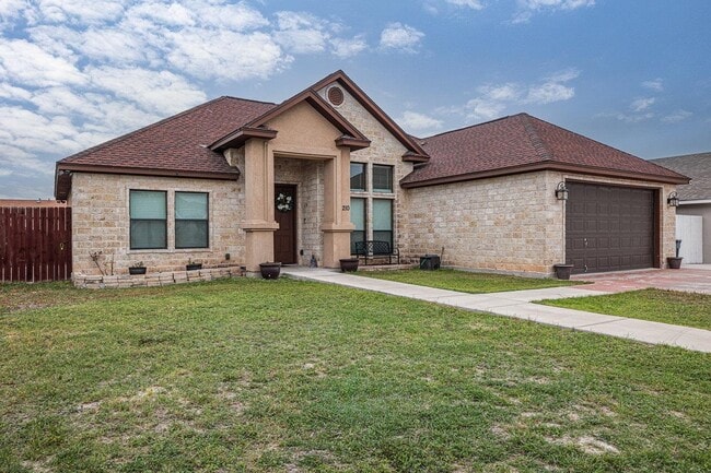 Building Photo - 210 Alyssa Dr