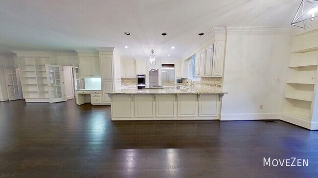 Building Photo - 5630 Colony Crossing Dr