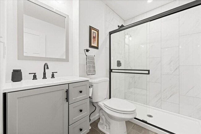 Building Photo - {10710} Updated Overland Park Townhome + Blue Valley Northwest + Two Car Garage