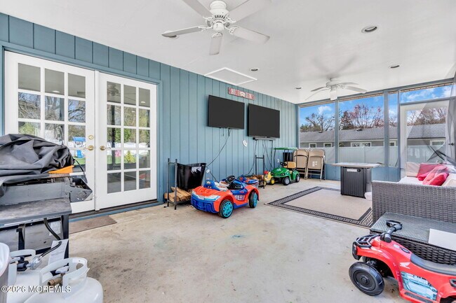 Building Photo - 22 Collingwood Rd