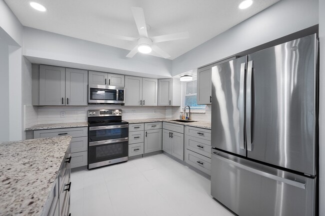 Building Photo - 2258 World Pkwy Blvd W